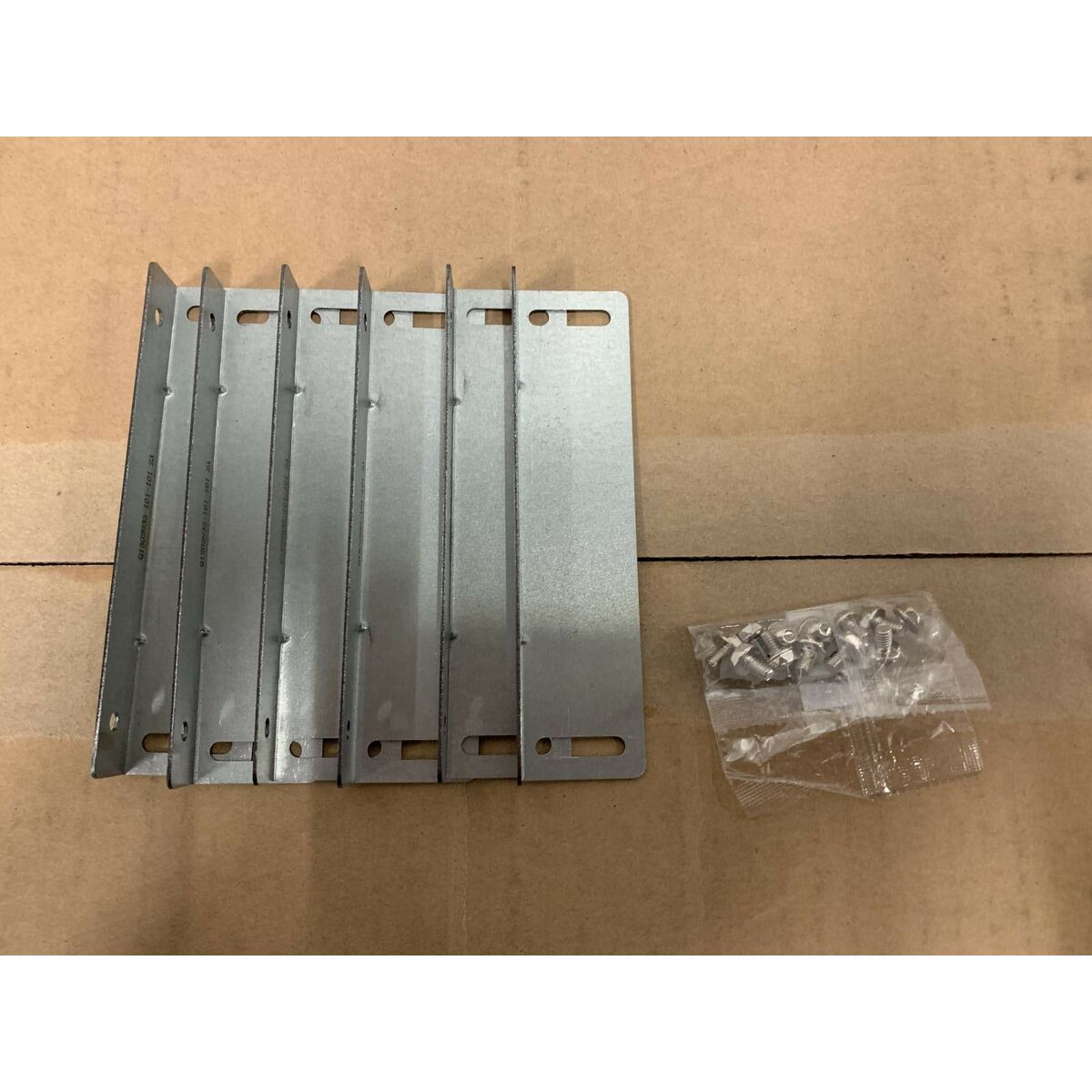 V3H86787E2617CE12D4194C860748013732R6271740P3